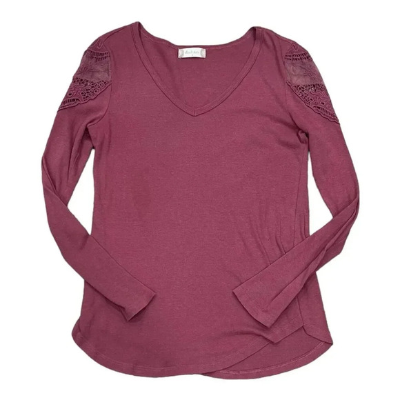 Altar’d State Purple Lace Shoulder Top S - Picture 1 of 4